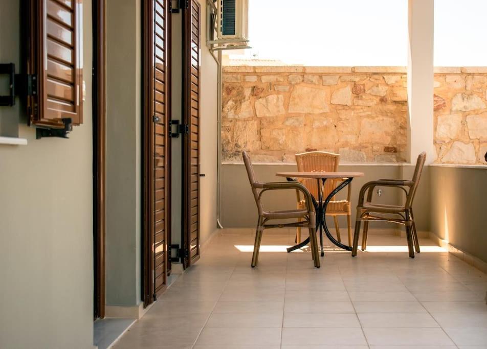 Md Residence Near The Beach W Bbq And Private Parking 赫索尼索斯 外观 照片