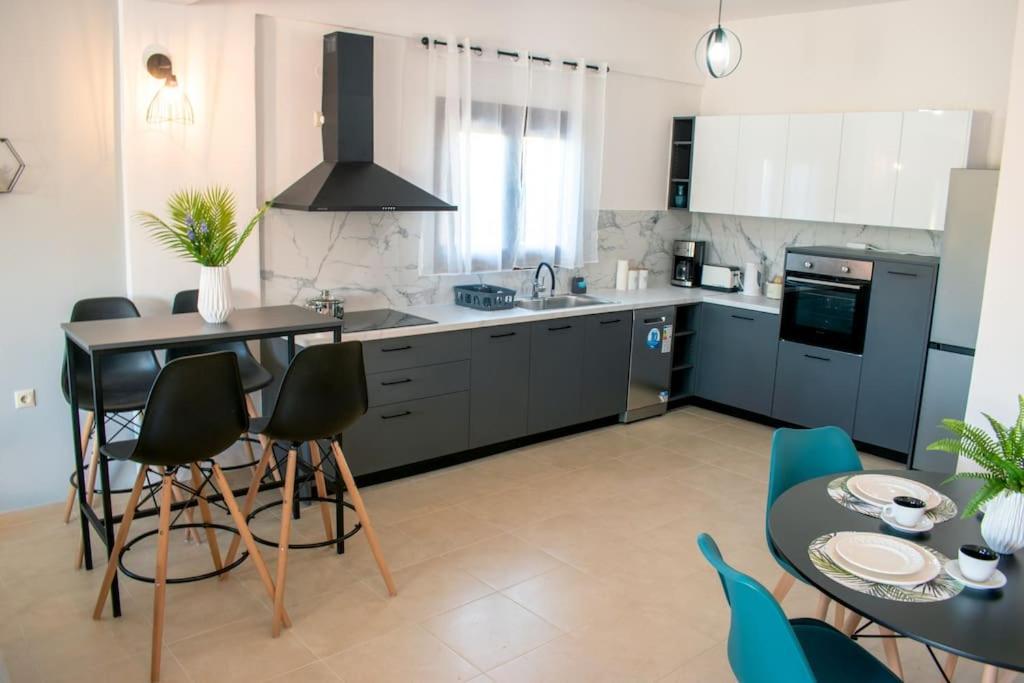 Md Residence Near The Beach W Bbq And Private Parking 赫索尼索斯 外观 照片